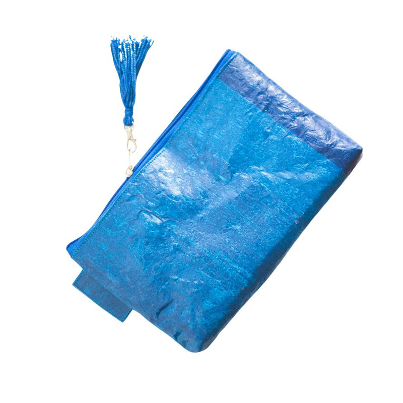 Water-resistant upcycled plastic clutch bag | Blue collage